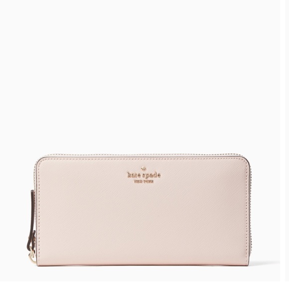kate spade Handbags - KATE SPADE ♠️ Zip Wallet